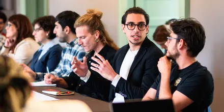 Locandina dell’evento Dare forma alle idee: Bandi, fundraising e progettazione europea