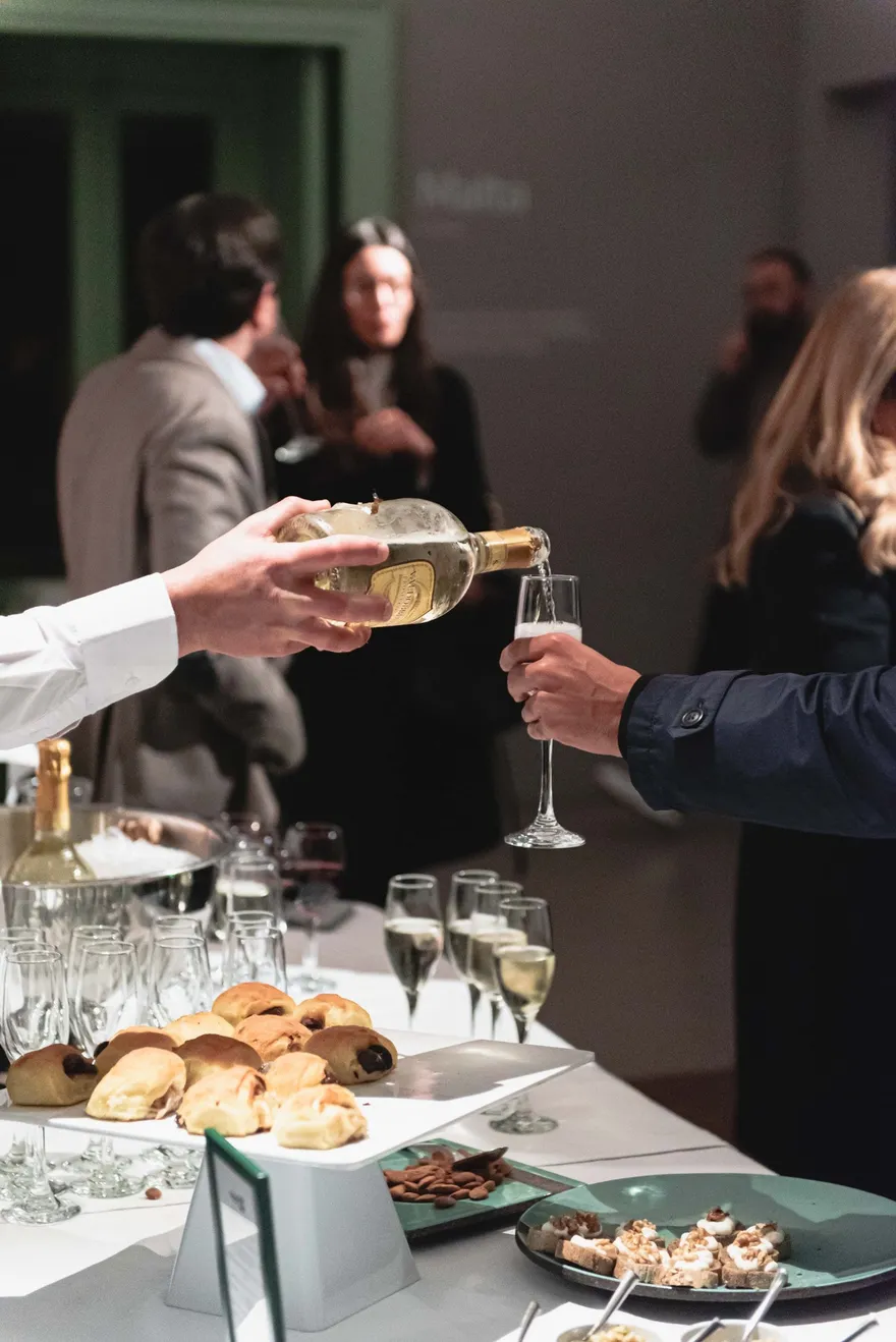 Il catering di un evento serale a Isola Catania
